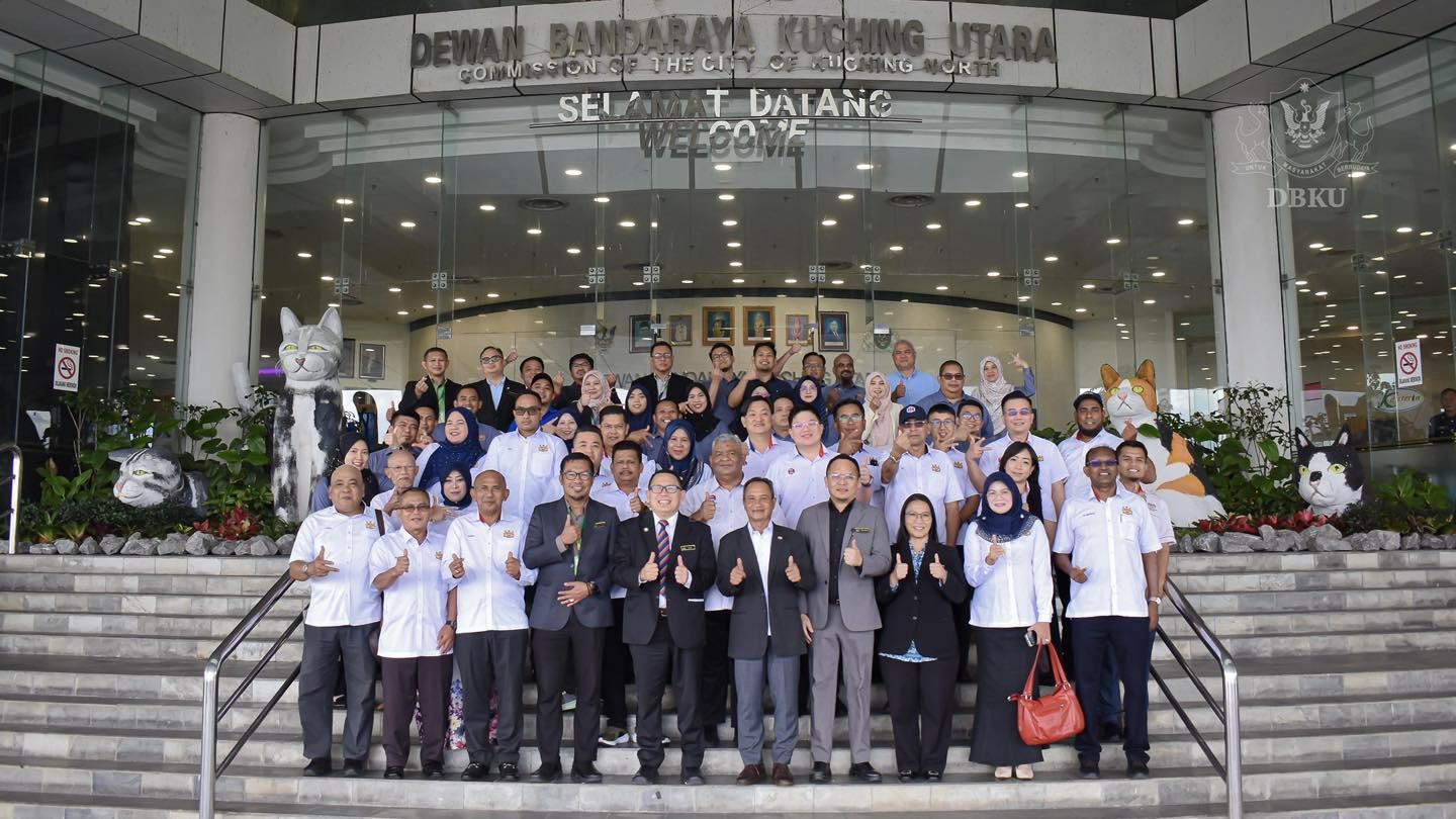 Kunjungan Hormat ke DBKU